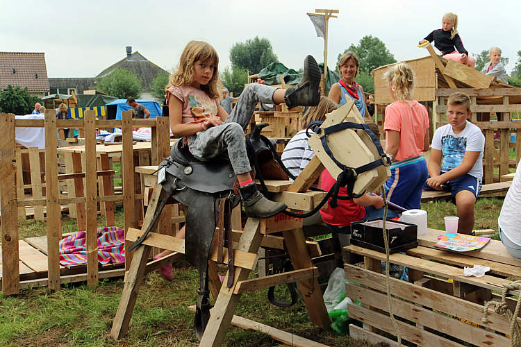 Huttenbouw Driebruggen_068